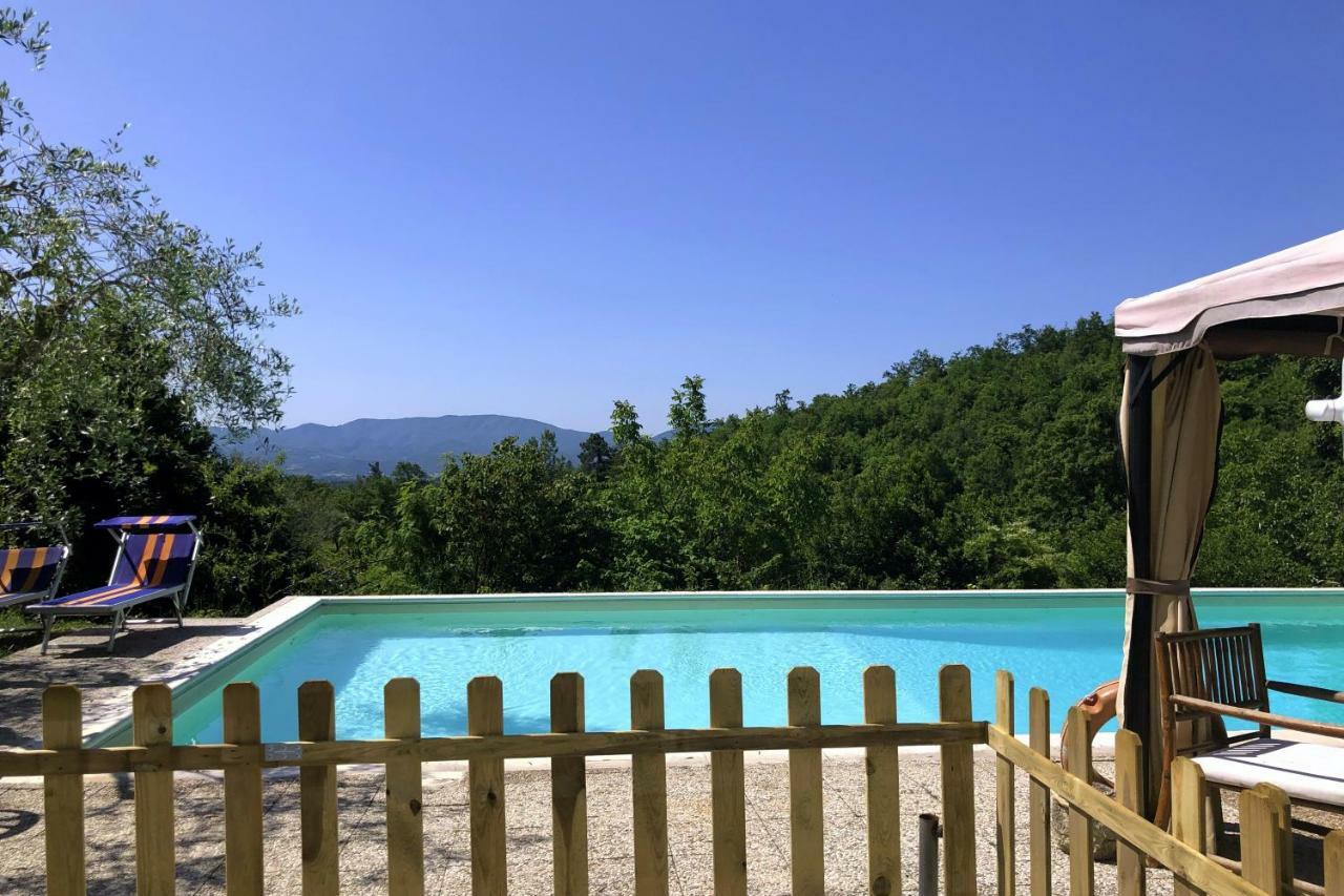 سكاربيرا Podere Badia Valdrago Agriturismo Mugello Circuit المظهر الخارجي الصورة