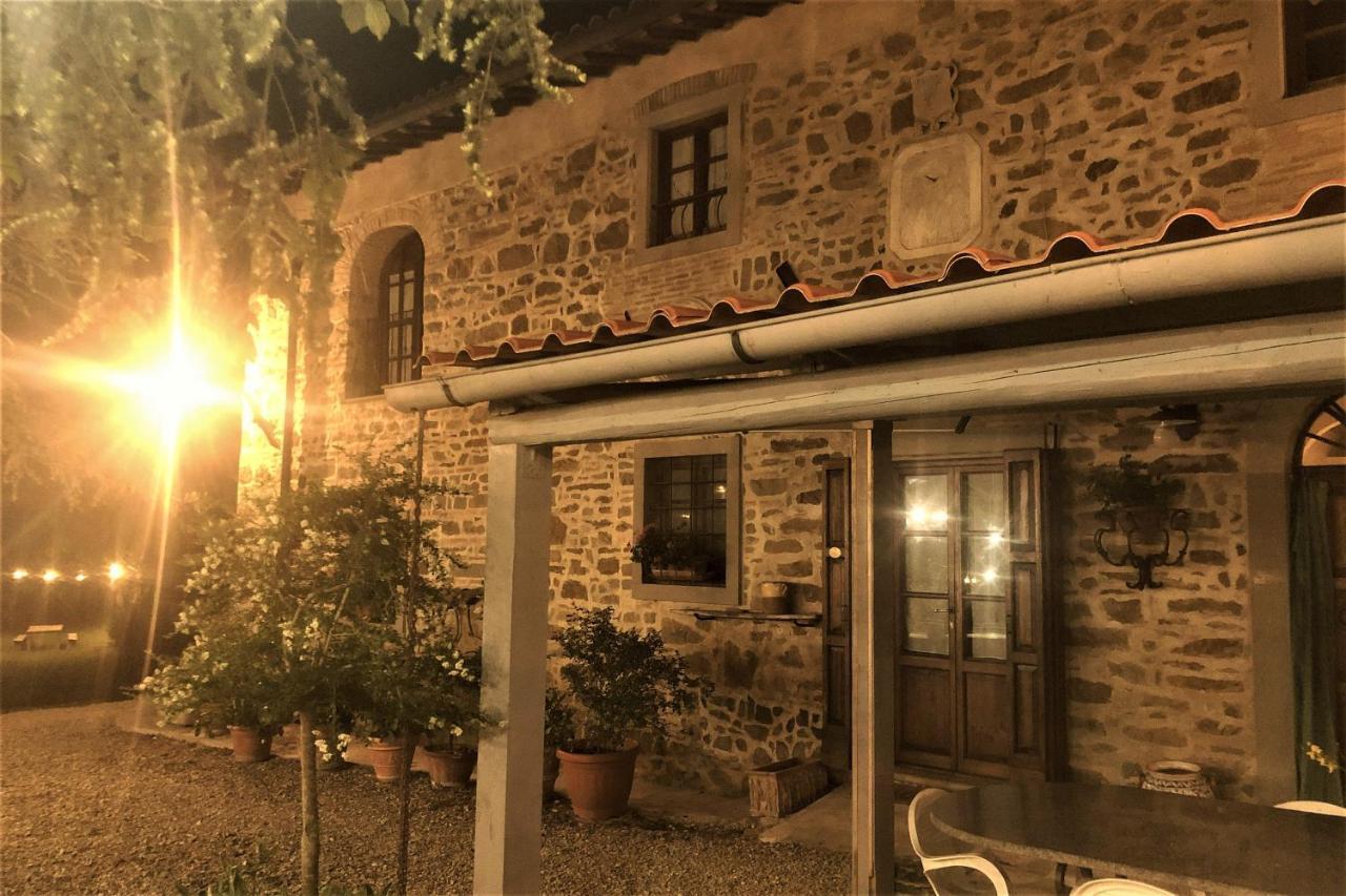 سكاربيرا Podere Badia Valdrago Agriturismo Mugello Circuit المظهر الخارجي الصورة