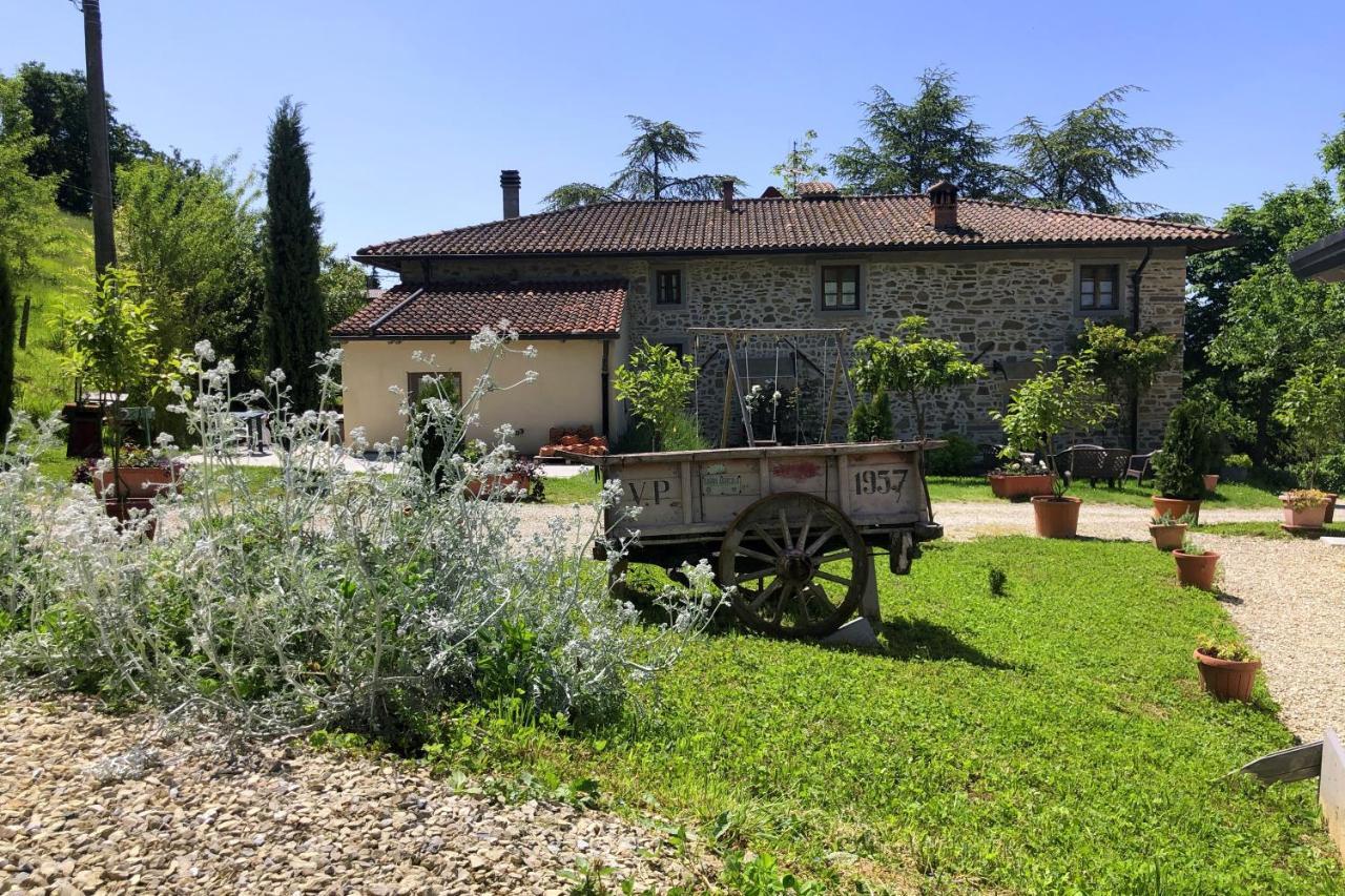 سكاربيرا Podere Badia Valdrago Agriturismo Mugello Circuit المظهر الخارجي الصورة
